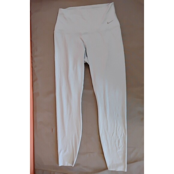 Women's Nike Gentle Support High Rise 7/8 Leggings Light Blue Small NWOT - Picture 5 of 7